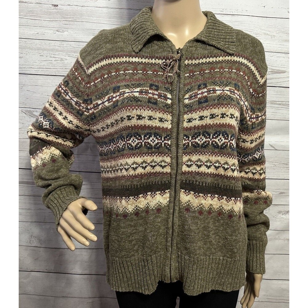 Heirloom Collectibles Full Zip Cardigan Sweater